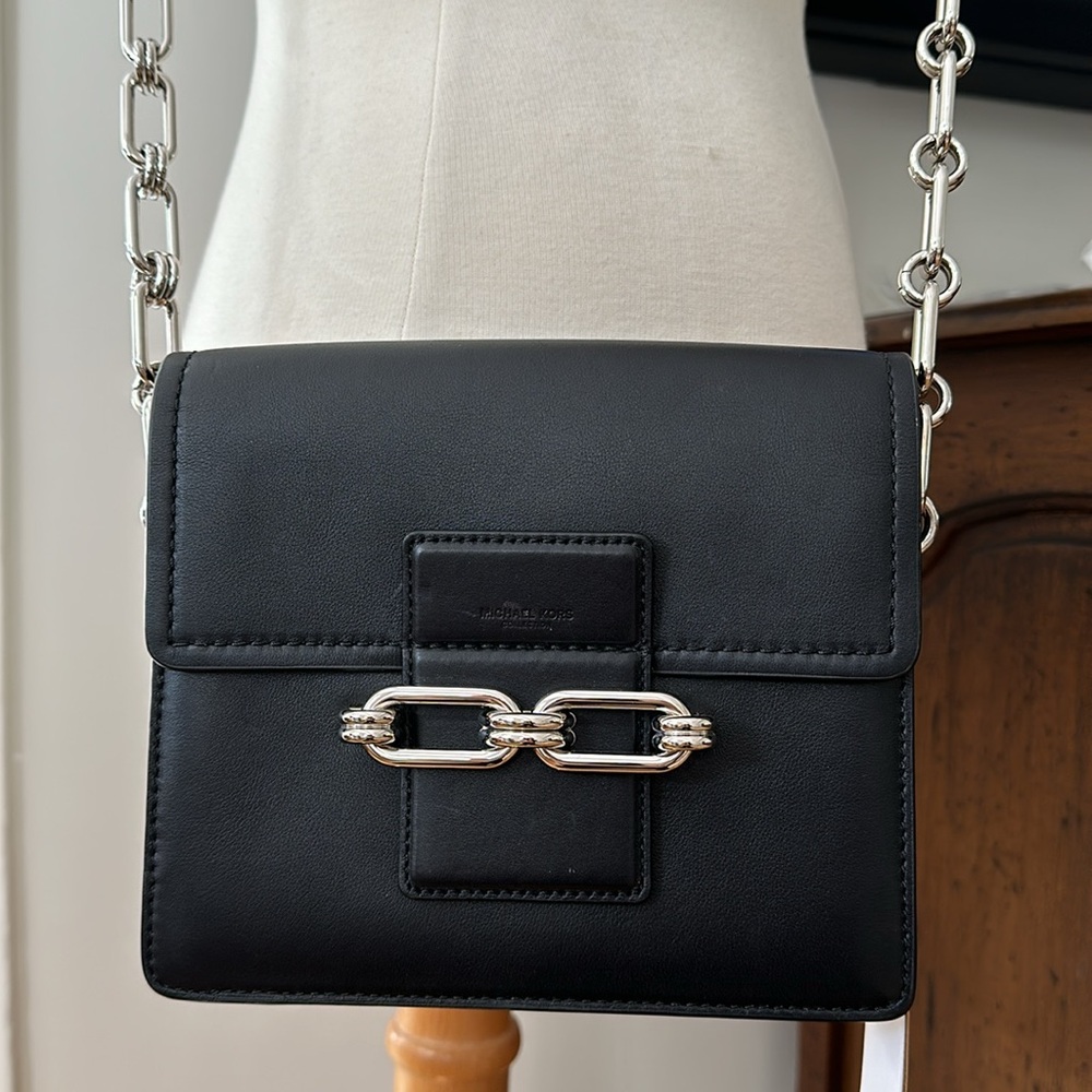 Michael Kors Collection Cate Small Shoulder Bag 31T7MATLIN crossbody chain link